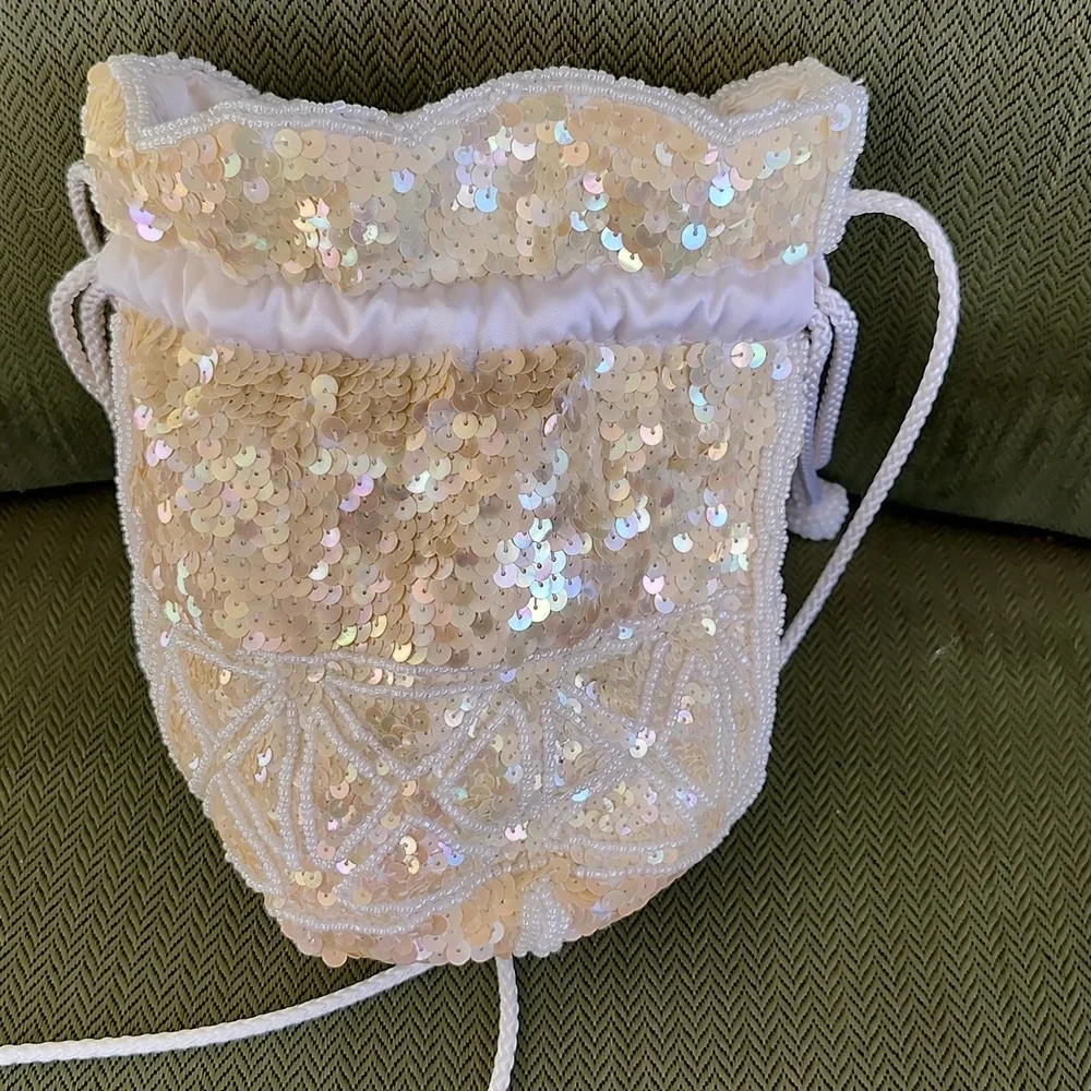 Wedding bridal, Vintage Evening bag Like New. special occassion, pouch,purse